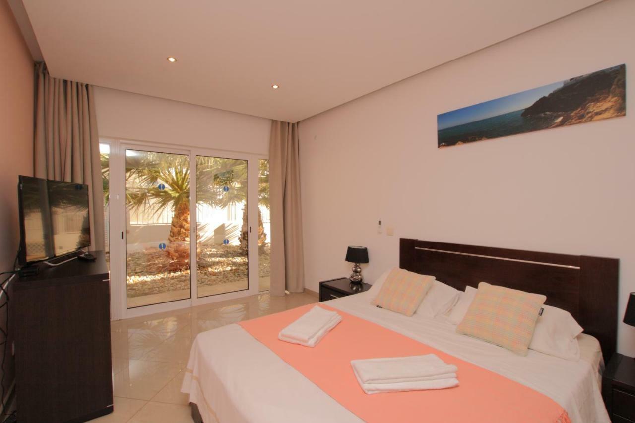 Full Private 300Sqm Villa Jacuzzi Heated Pool Ideal & Quiet Location Albufeira Exterior photo